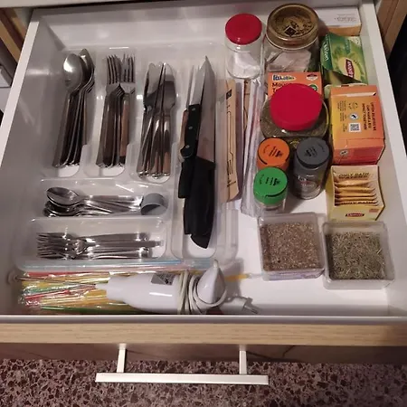 Apartment Cozy Three Bdrms At Five Filippou Str *